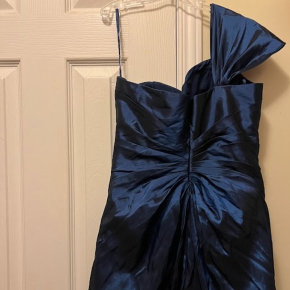 royal blue floral one shoulder short prom dress (SIZE SMALL) - Picture 2 of 6